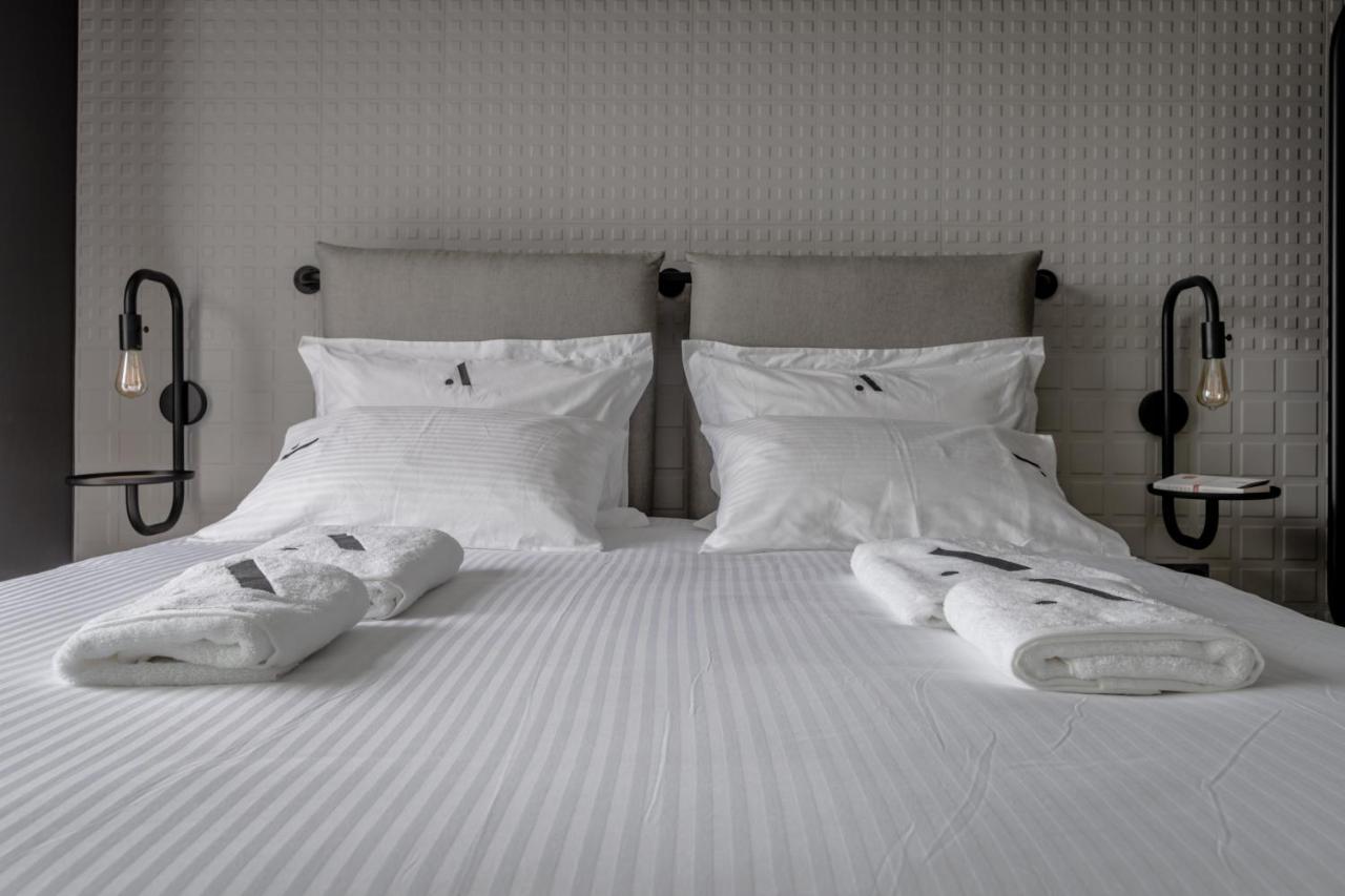 Athinaion Recreation Suites Athena Bagian luar foto